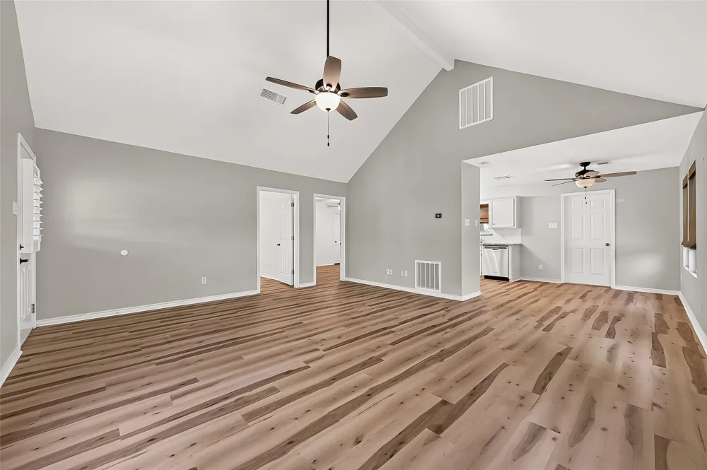 5317 County Road 868e Brazoria, TX 77422