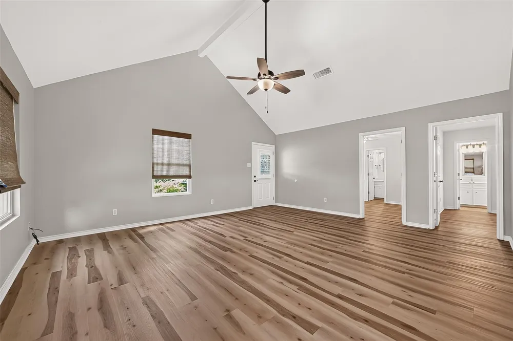 5317 County Road 868e Brazoria, TX 77422