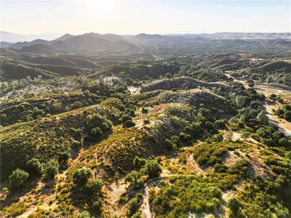5885 Lion Ridge Creston, CA 93432