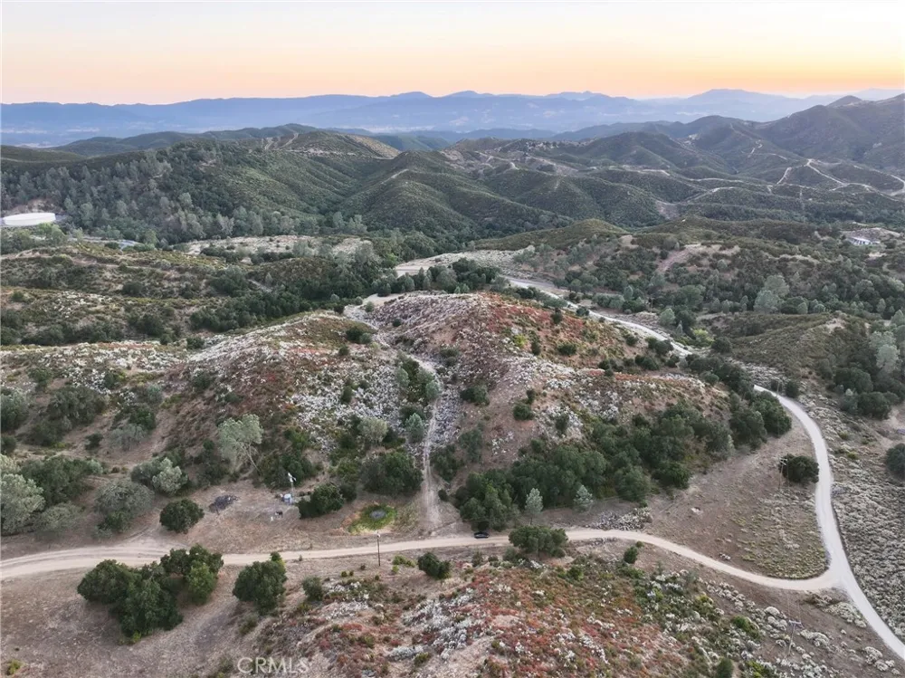5885 Lion Ridge Creston, CA 93432