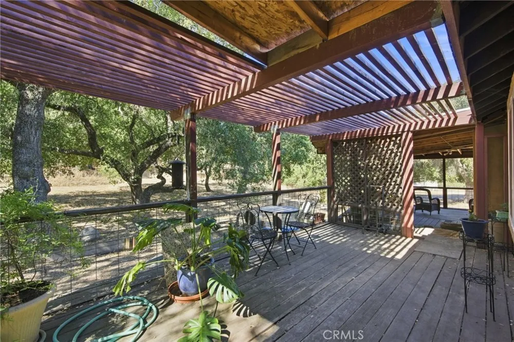 5885 Lion Ridge Creston, CA 93432