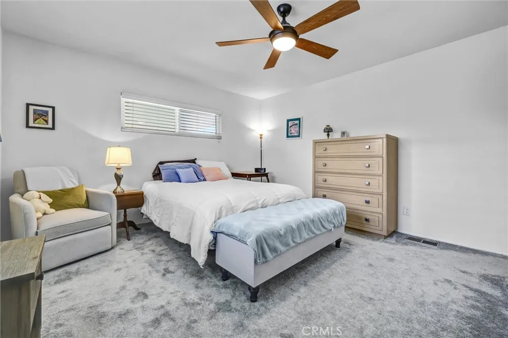 6141 E Huntdale Street E Long Beach, CA 90808