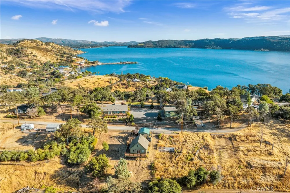 3012 Oak Crest Drive Clearlake, CA 95422
