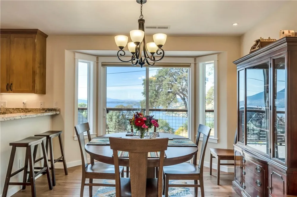 3012 Oak Crest Drive Clearlake, CA 95422