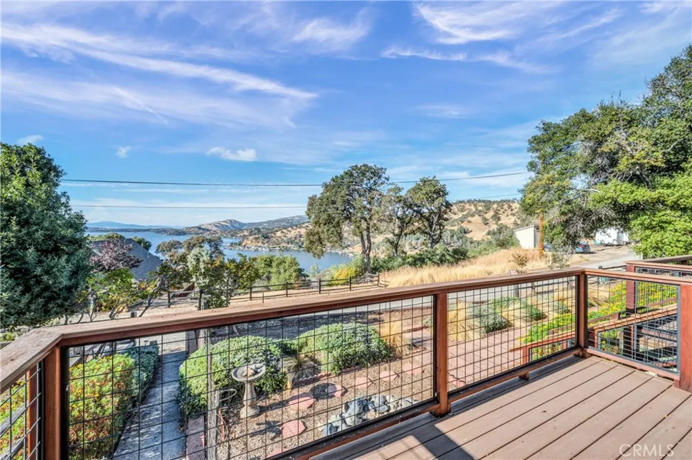3012 Oak Crest Drive Clearlake, CA 95422