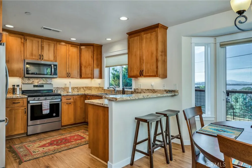 3012 Oak Crest Drive Clearlake, CA 95422