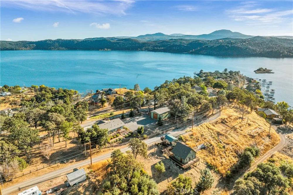 3012 Oak Crest Drive Clearlake, CA 95422
