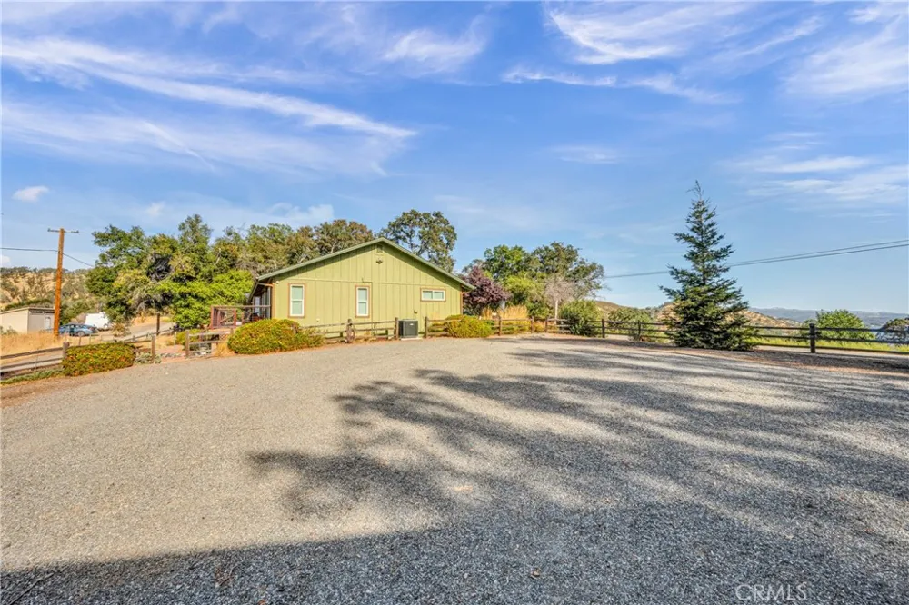 3012 Oak Crest Drive Clearlake, CA 95422