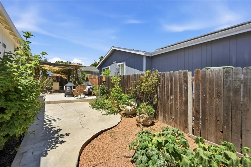 200 Island View Drive Lakeport, CA 95453