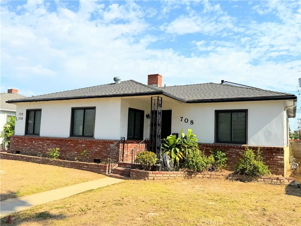 708 Violeta Alhambra, CA 91801