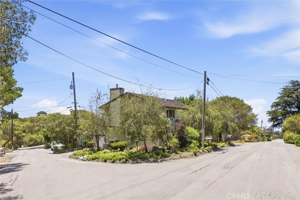 490 Warwick Street Cambria, CA 93428