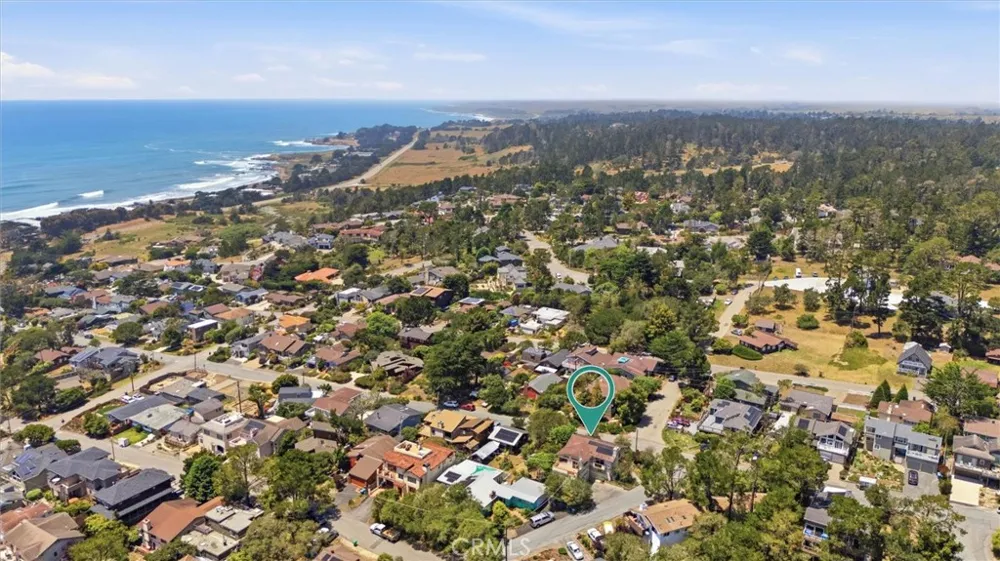 490 Warwick Street Cambria, CA 93428