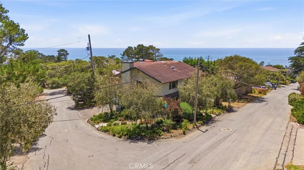 490 Warwick Street Cambria, CA 93428