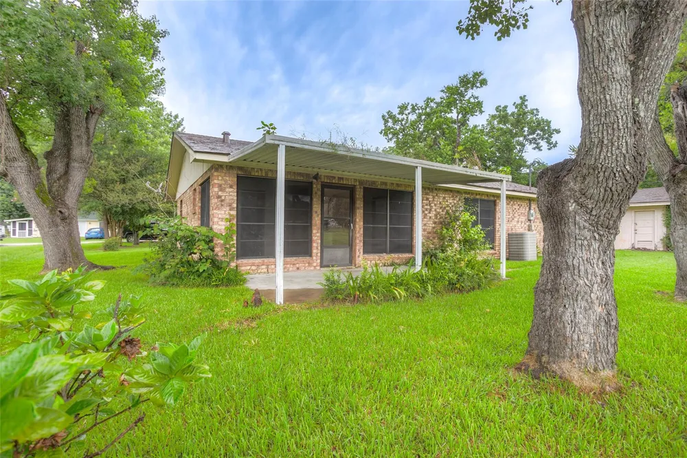 493 Lawrence Road Trinity, TX 75862
