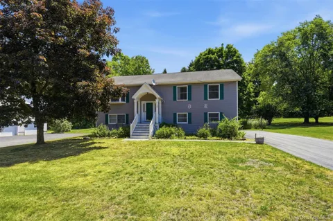 122 River Road