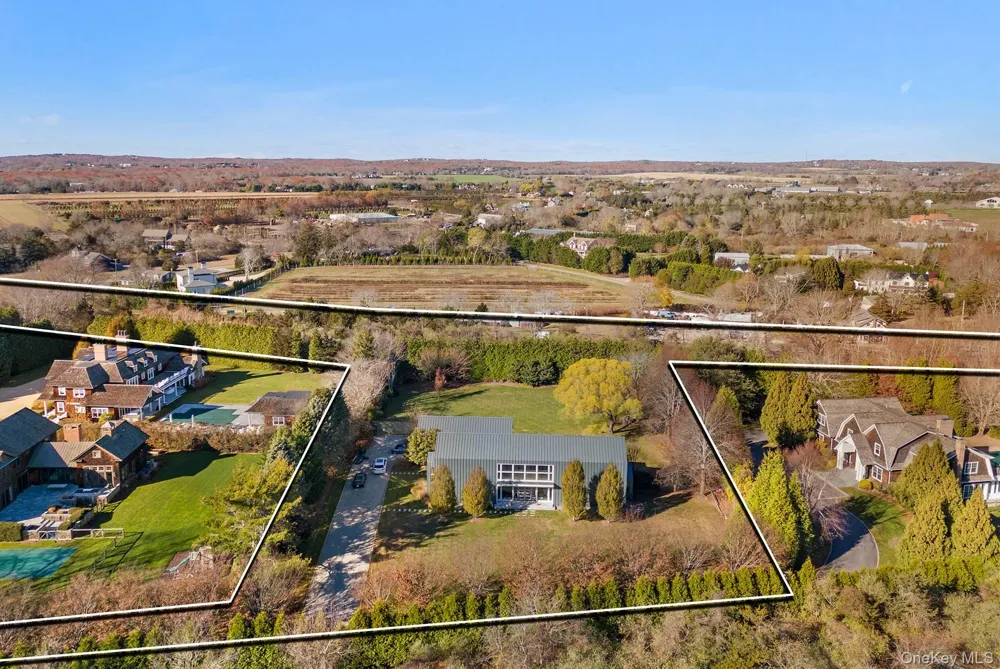 104 Osprey Way Water Mill, NY 11976