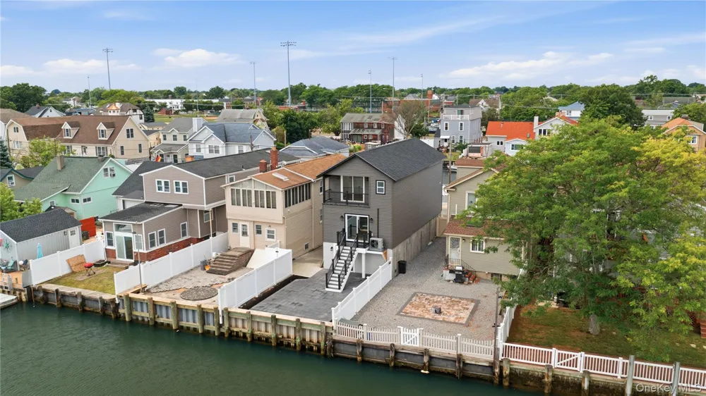 157 Sportsmans Avenue Freeport, NY 11520