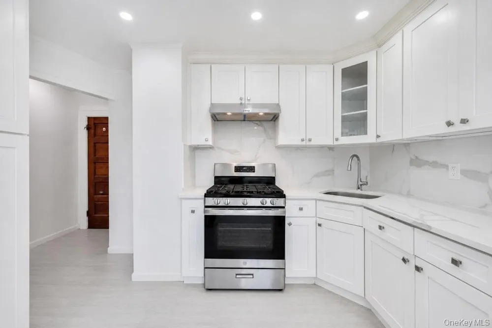 9419 96th Street Ozone Park, NY 11416