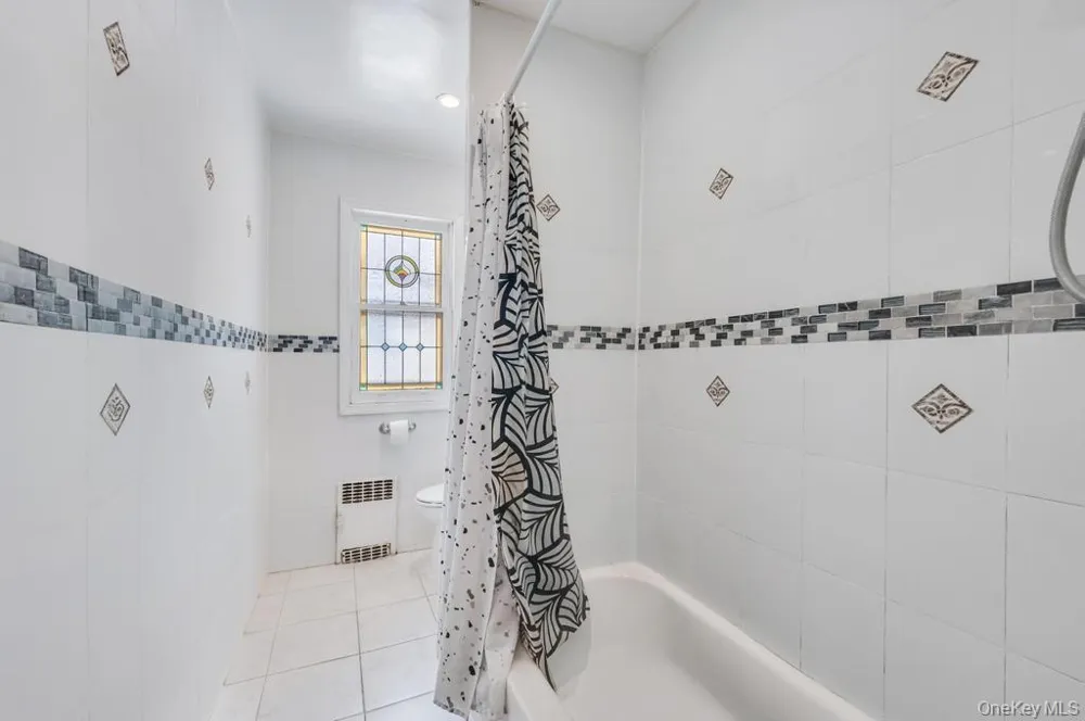 9419 96th Street Ozone Park, NY 11416