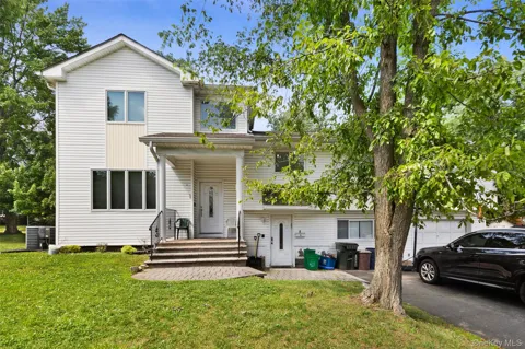 9 Cameo Ridge Road