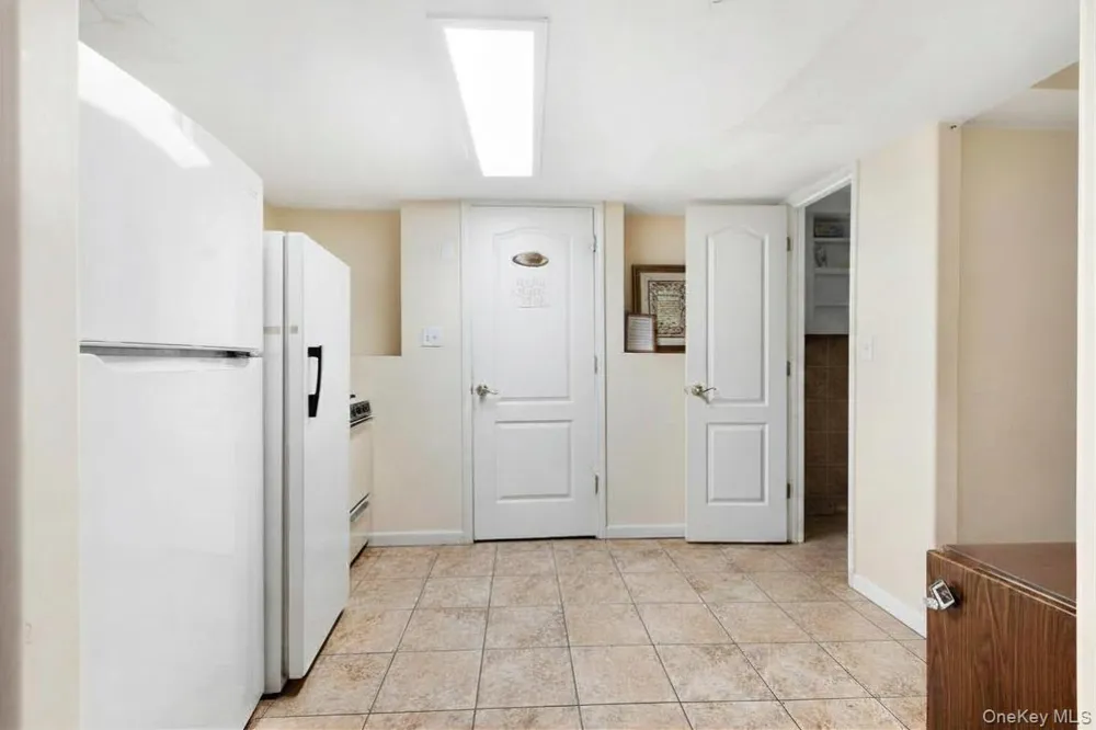 9 Cameo Ridge Road Monsey, NY 10952