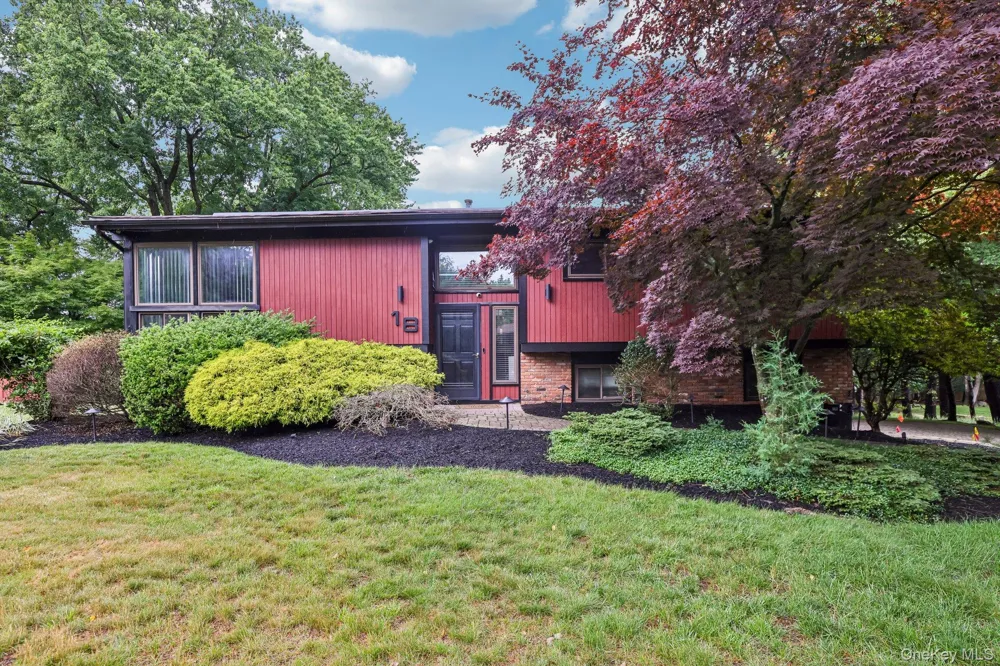 18 Pippen Place New City, NY 10956