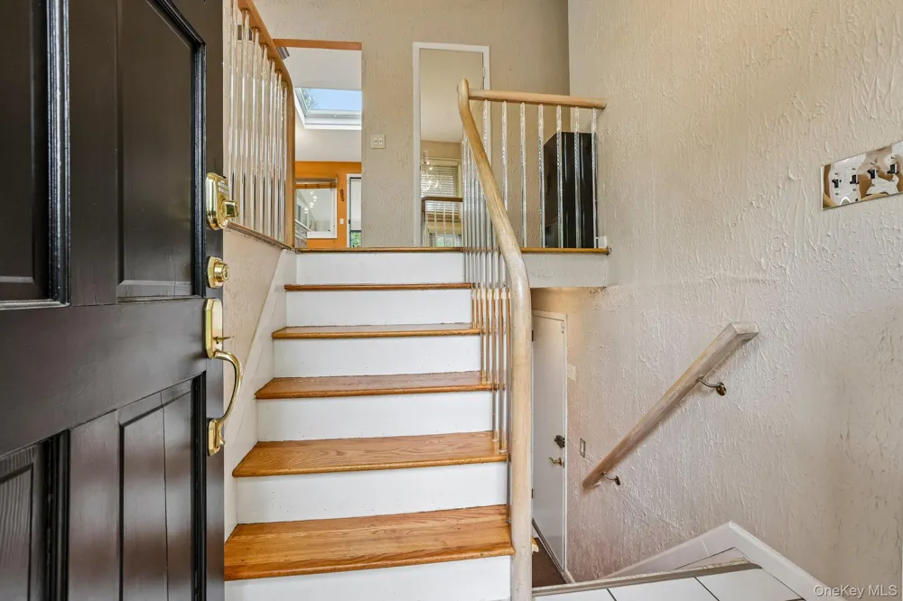 18 Pippen Place New City, NY 10956