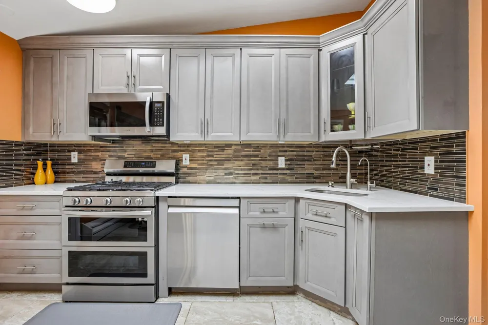 18 Pippen Place New City, NY 10956