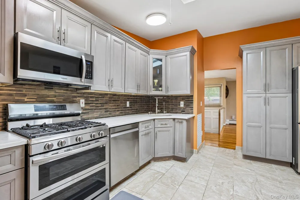 18 Pippen Place New City, NY 10956