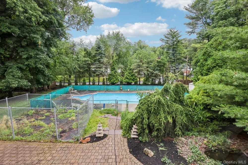18 Pippen Place New City, NY 10956