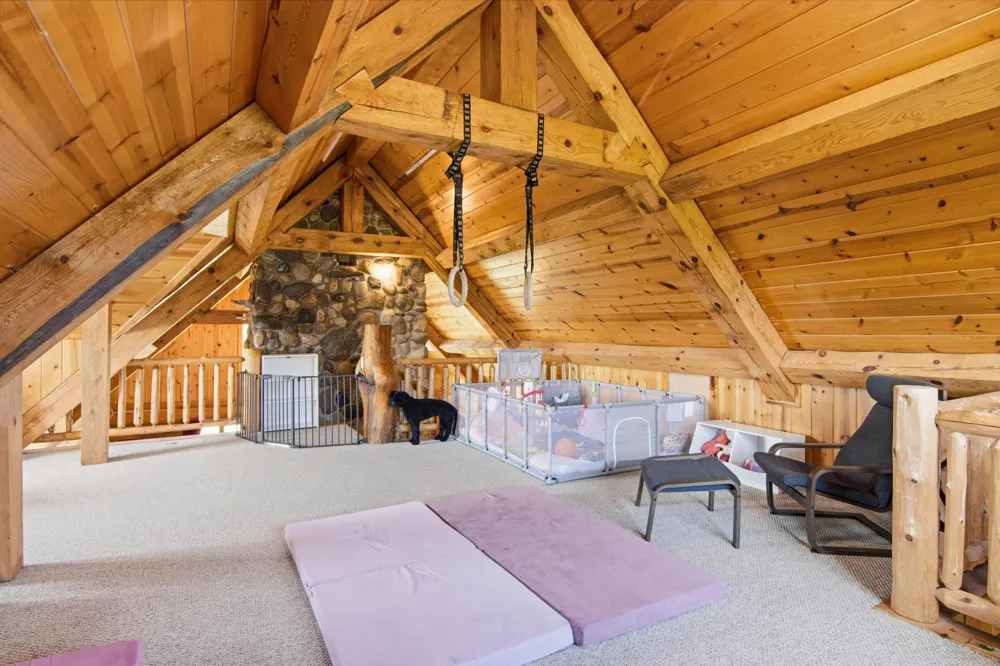 4311 Caro Lane Mayfield Township, MI 49649