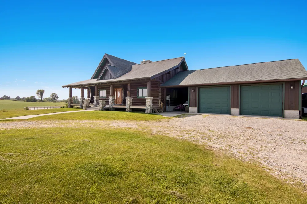 4311 Caro Lane Mayfield Township, MI 49649