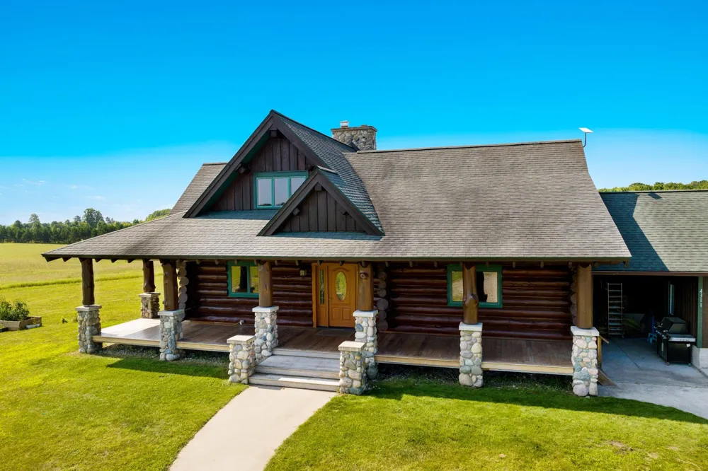 4311 Caro Lane Mayfield Township, MI 49649
