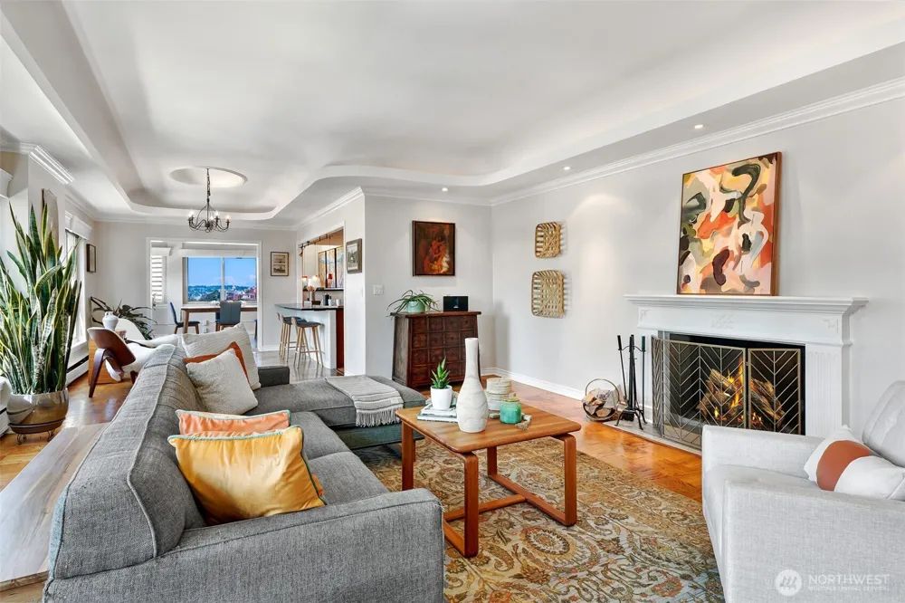 1400 Hubbell Place #PH110 Seattle, WA 98101