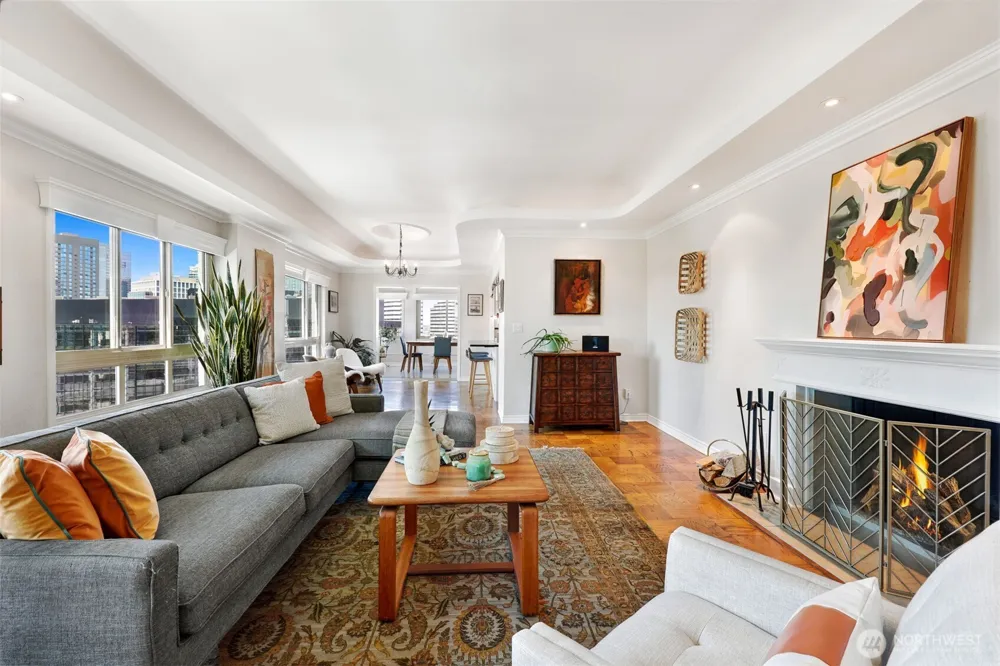 1400 Hubbell Place #PH110 Seattle, WA 98101
