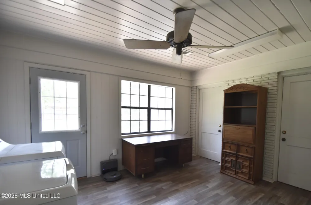 408 E Park Avenue Greenwood, MS 38930