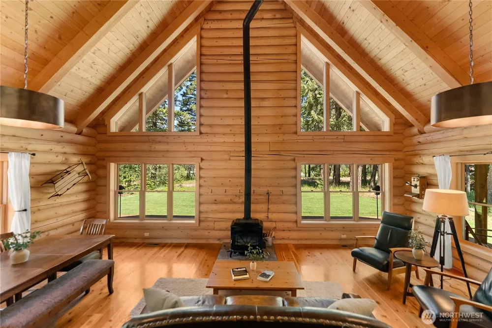 65 Mazama Pines Lane Mazama, WA 98833