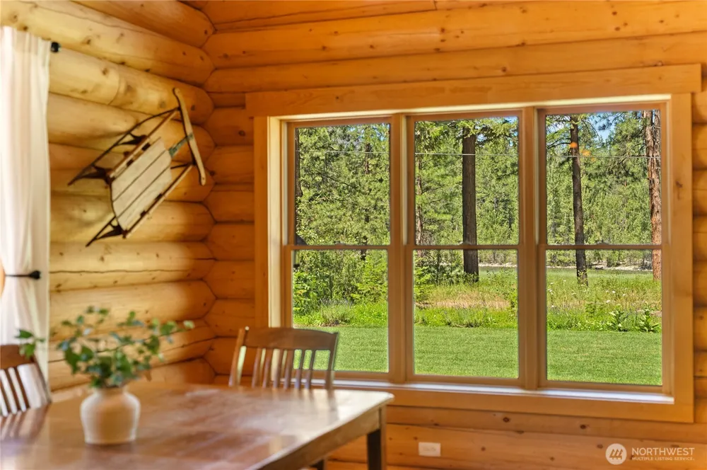 65 Mazama Pines Lane Mazama, WA 98833