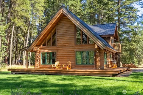 65 Mazama Pines Lane