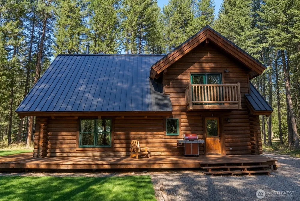 65 Mazama Pines Lane Mazama, WA 98833