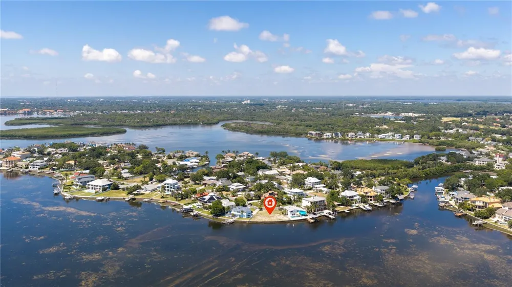 121 AUGUSTA AVENUE Palm Harbor, FL 34683