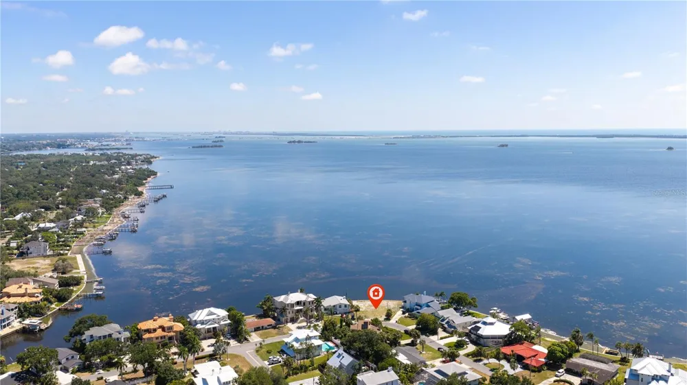121 AUGUSTA AVENUE Palm Harbor, FL 34683