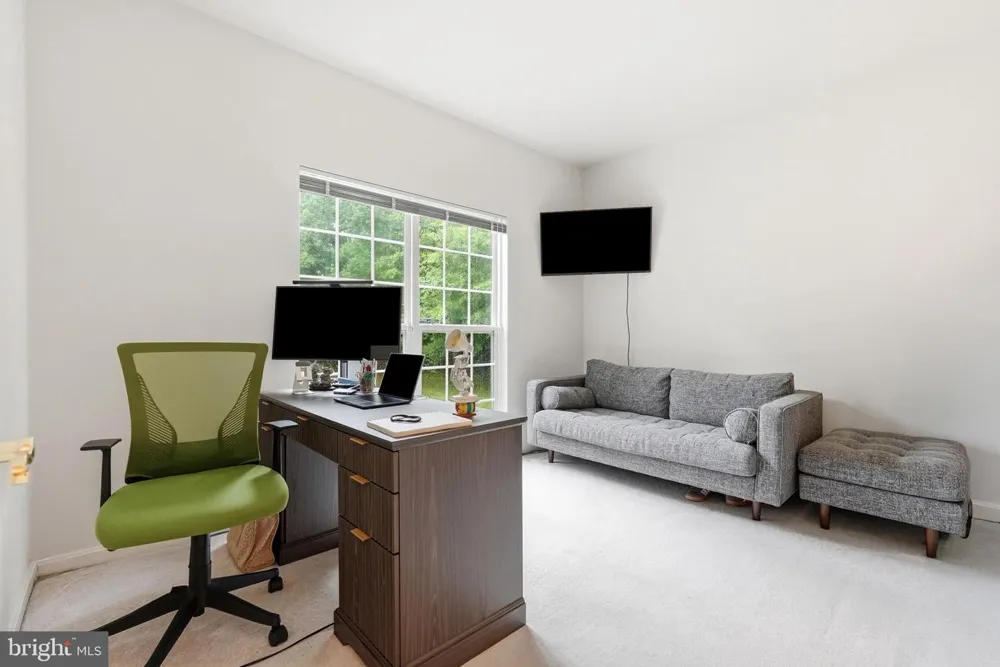 3215 DUNBRATTON COURT Waldorf, MD 20601