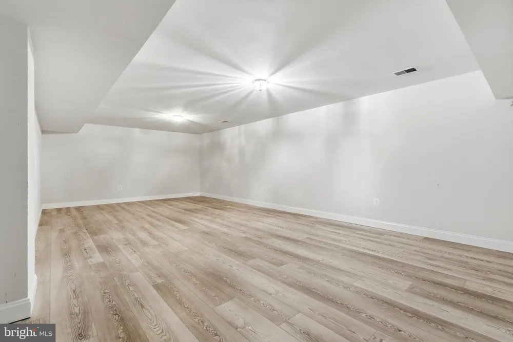 3215 DUNBRATTON COURT Waldorf, MD 20601