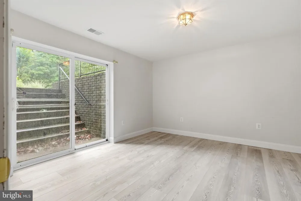 3215 DUNBRATTON COURT Waldorf, MD 20601