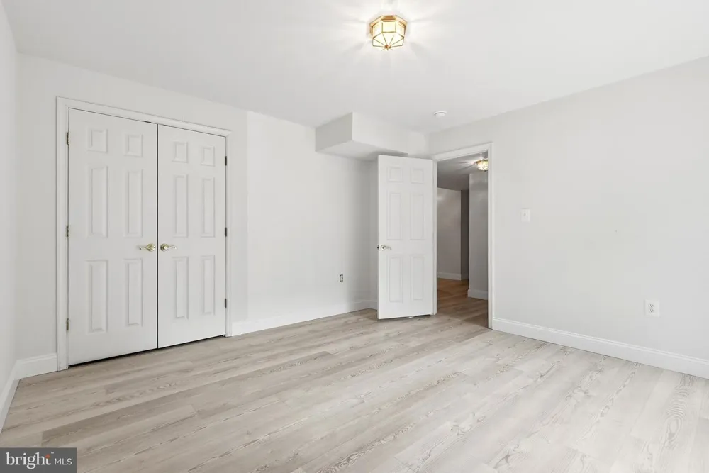 3215 DUNBRATTON COURT Waldorf, MD 20601