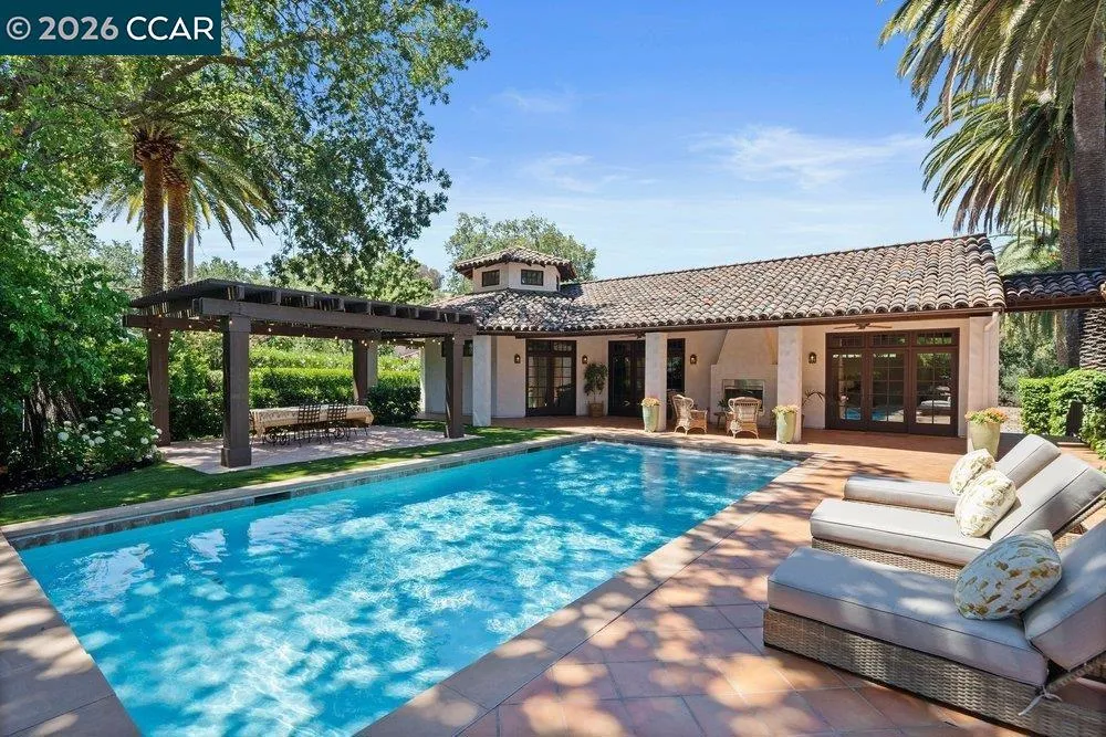 1924 Alameda Diablo Diablo, CA 94528