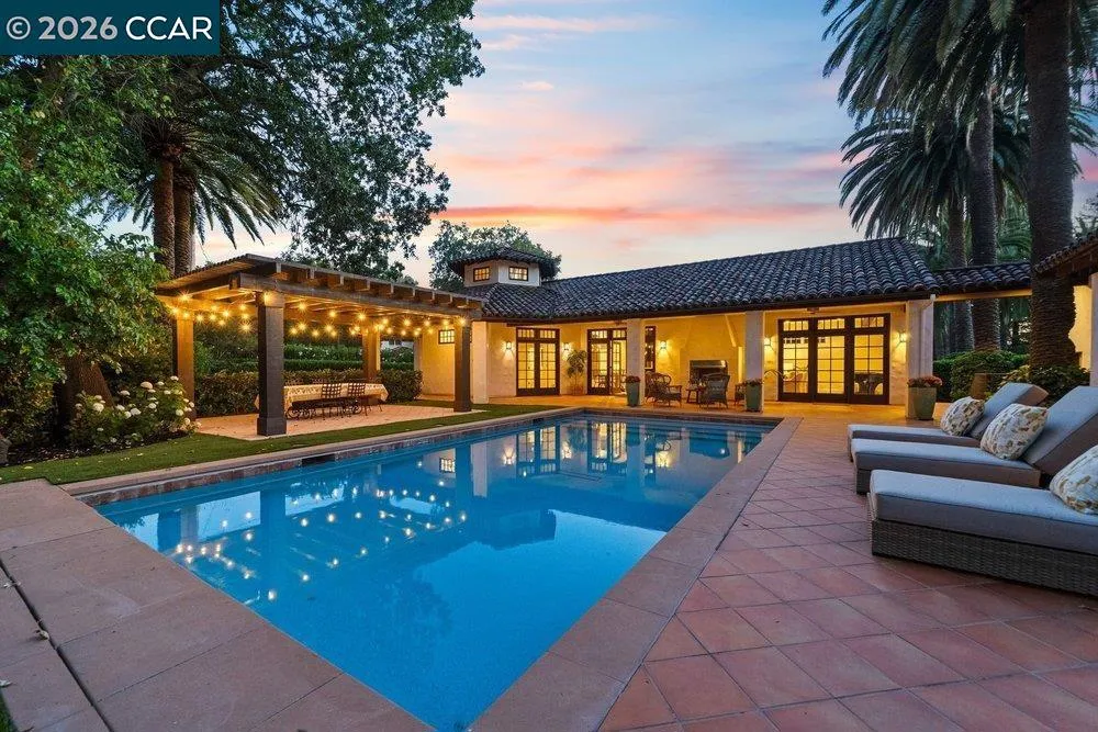 1924 Alameda Diablo Diablo, CA 94528