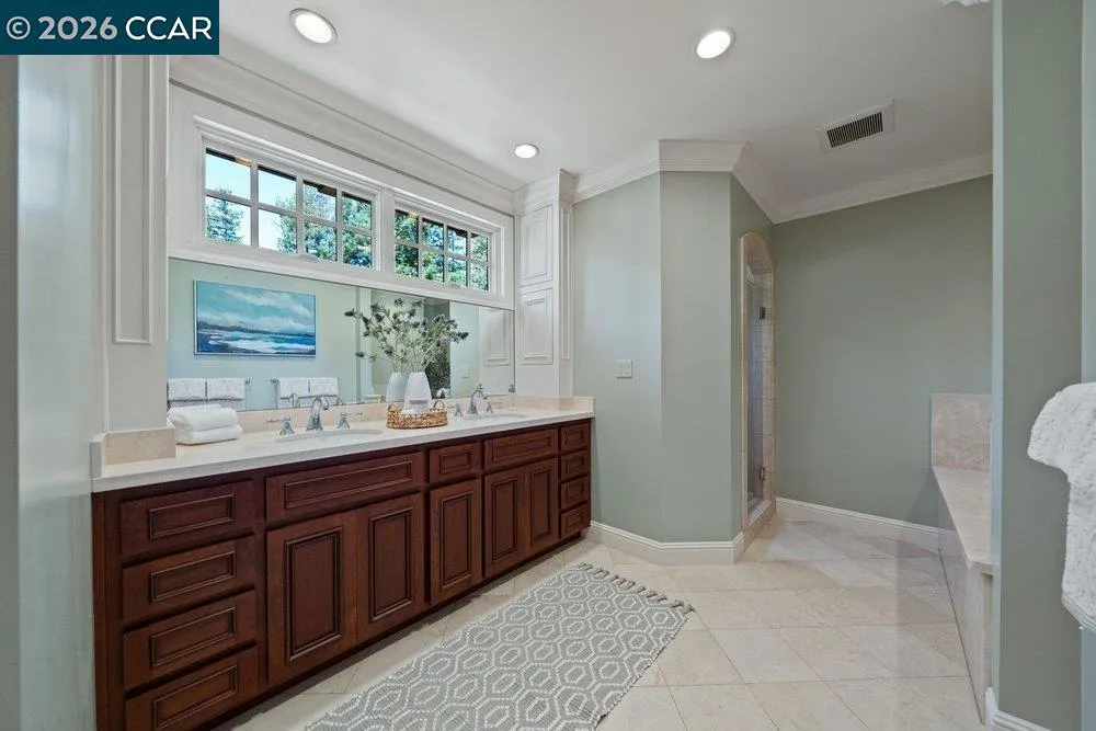 1924 Alameda Diablo Diablo, CA 94528