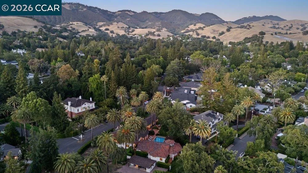 1924 Alameda Diablo Diablo, CA 94528